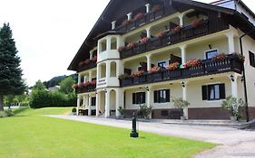 Haus Rosenauer Zimmer&Ferienwohnungen